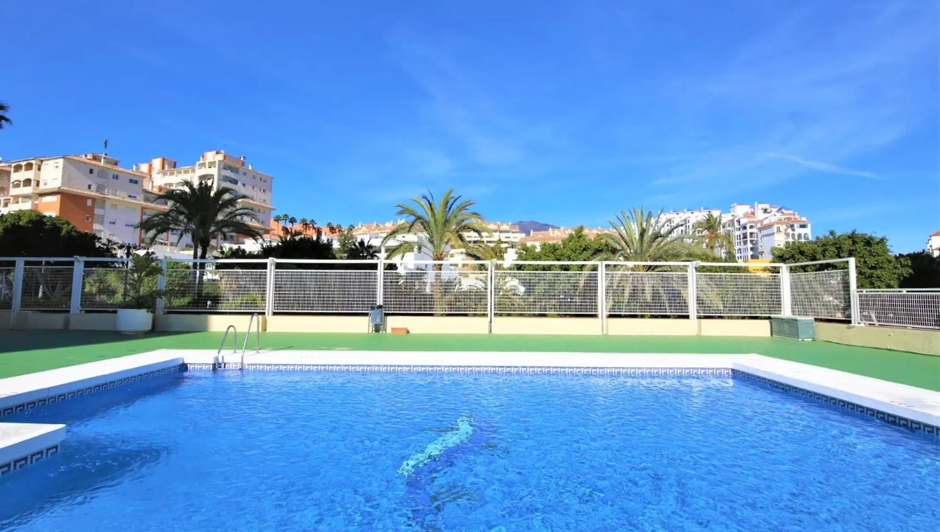 Estepona Port Apartment Aisha